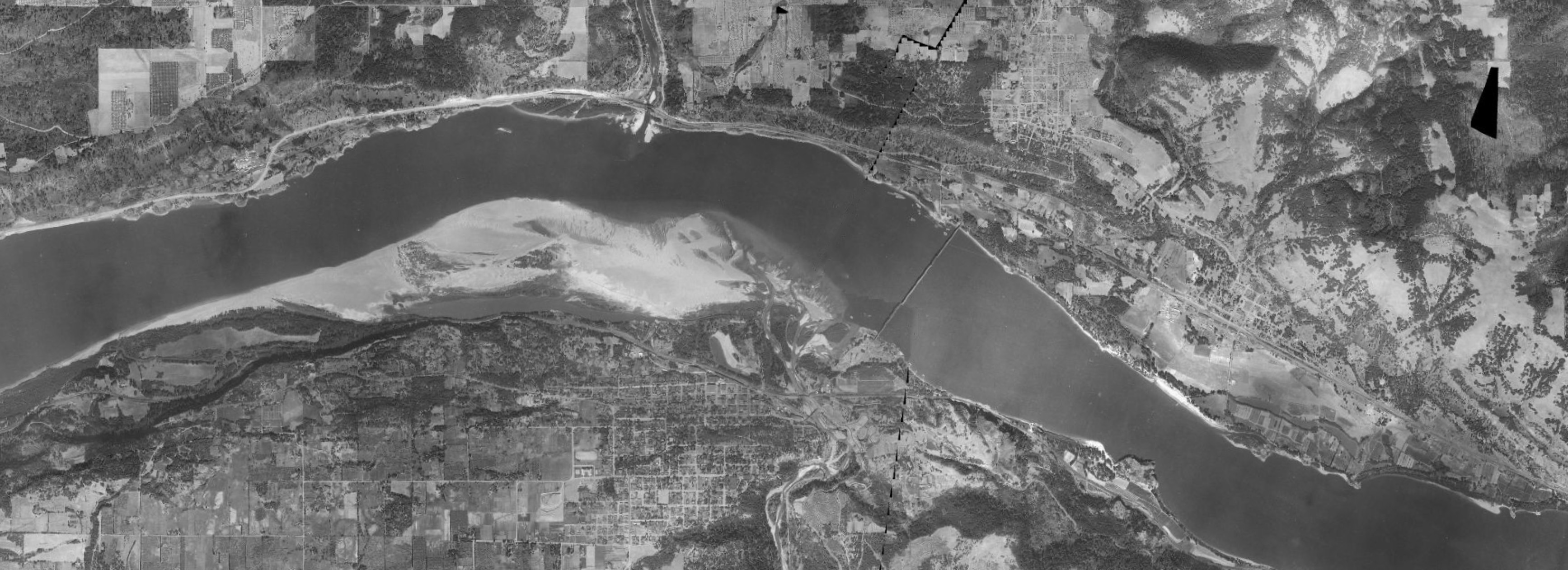 1935
