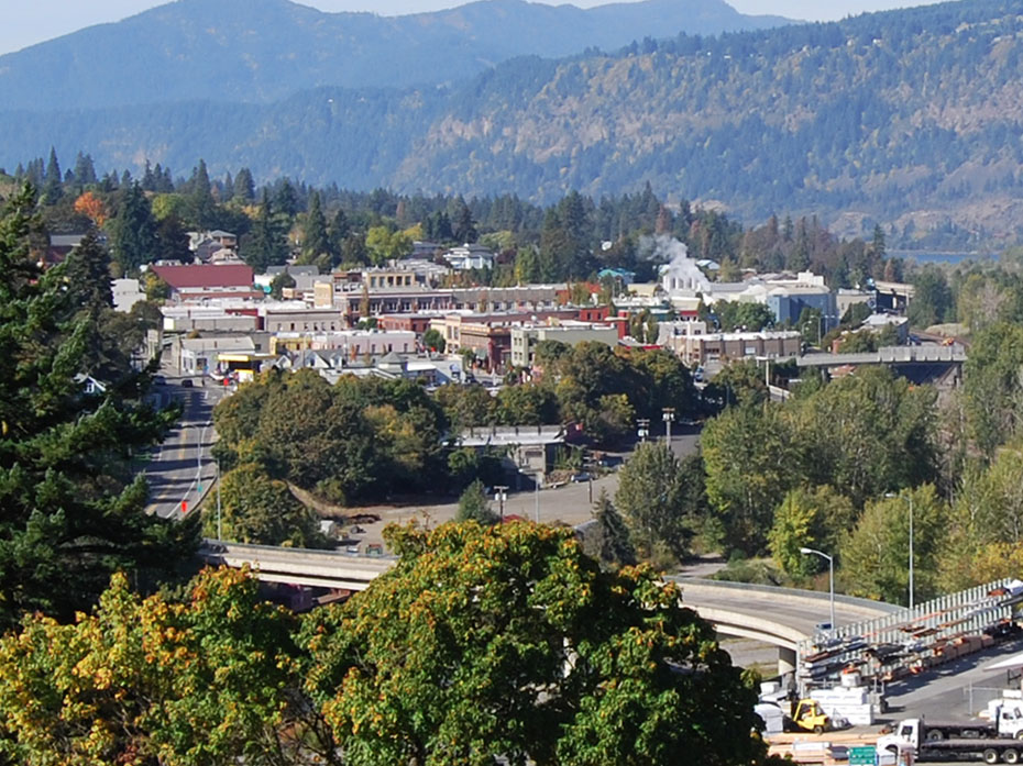 Hood River From East Side, 2010
