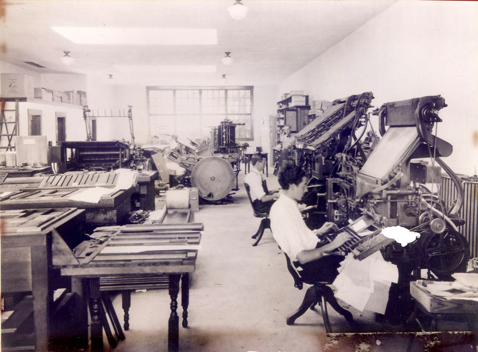 Hood River News Press Room, 1940