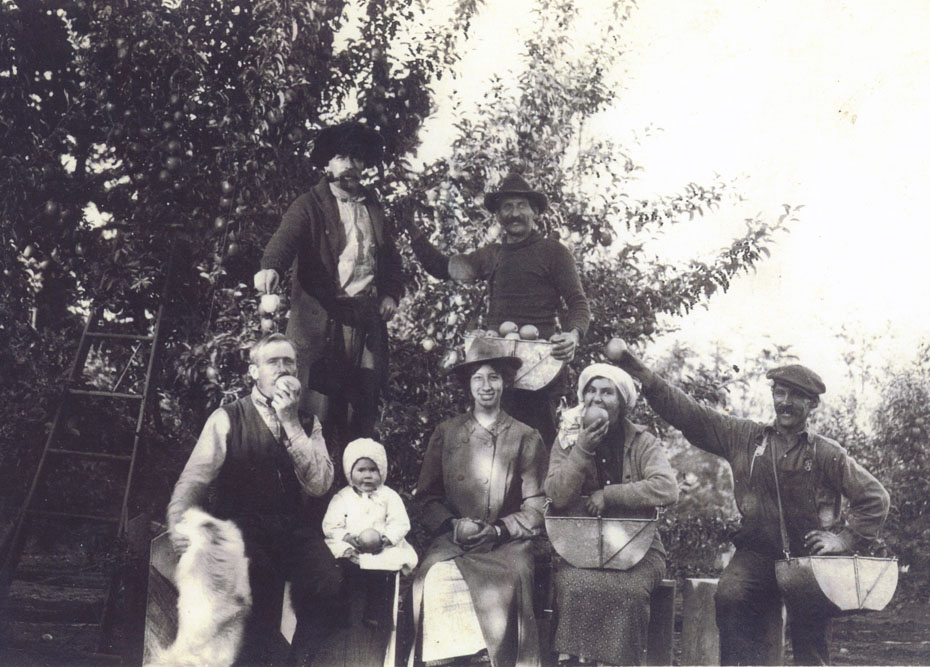 Apple Pickers