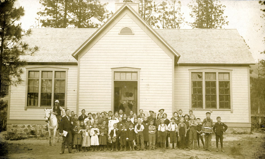 Pine Grove School, 1900