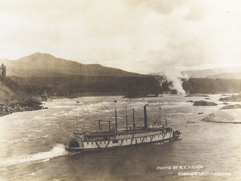 Steamer Charles Spencer At the Locks