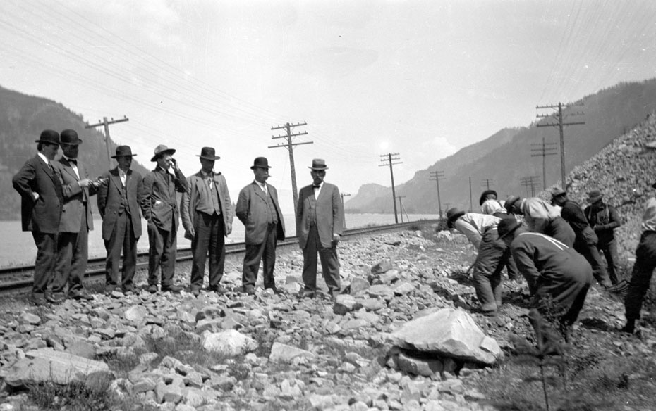 Supervisors and Workers