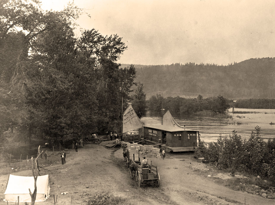 Hood River Landing
