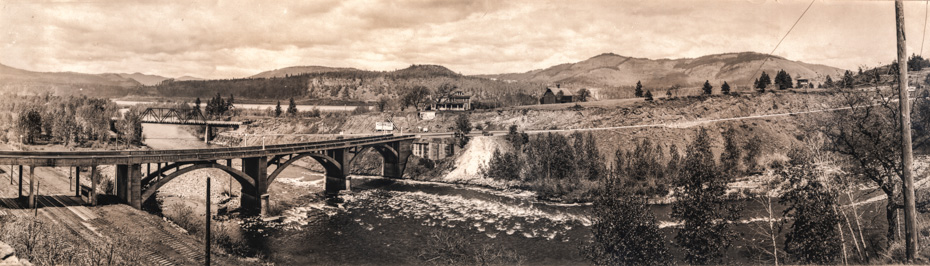 Columbia Gorge Highway Bridge at Hood River