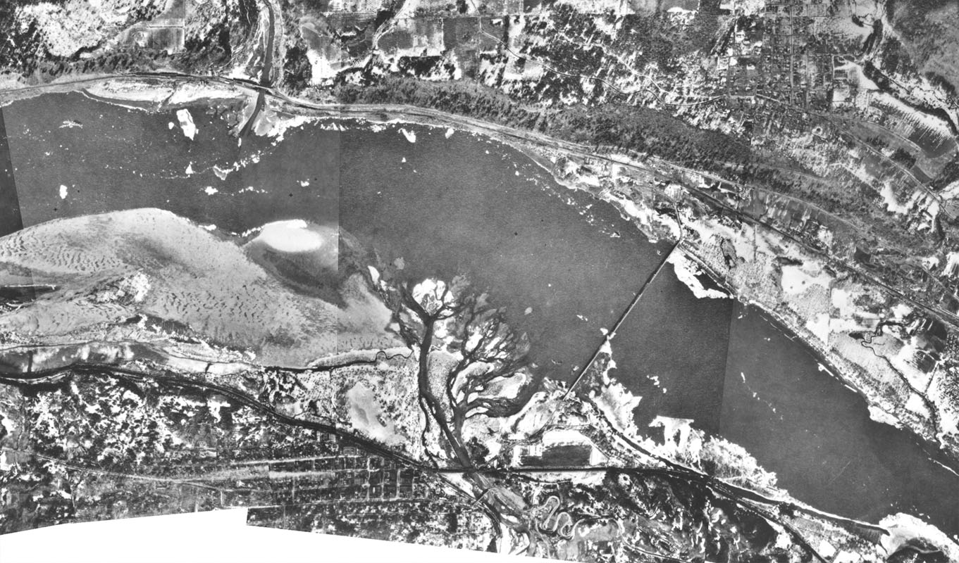 Hood River and White Salmon Aerial Composite, 1930s