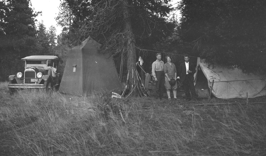 Hunting Camp, Blue Mountains, 1927