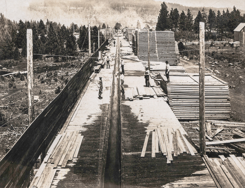 Stanley Smith Lumber Yard, 1906