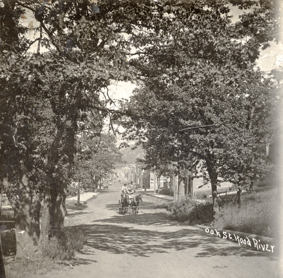 Welcome to Hood River, 1910’s
