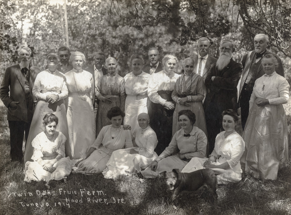 Party at Twin Oaks Farm