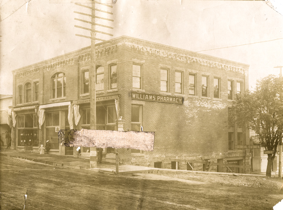 Williams Pharmacy, Circa 1905