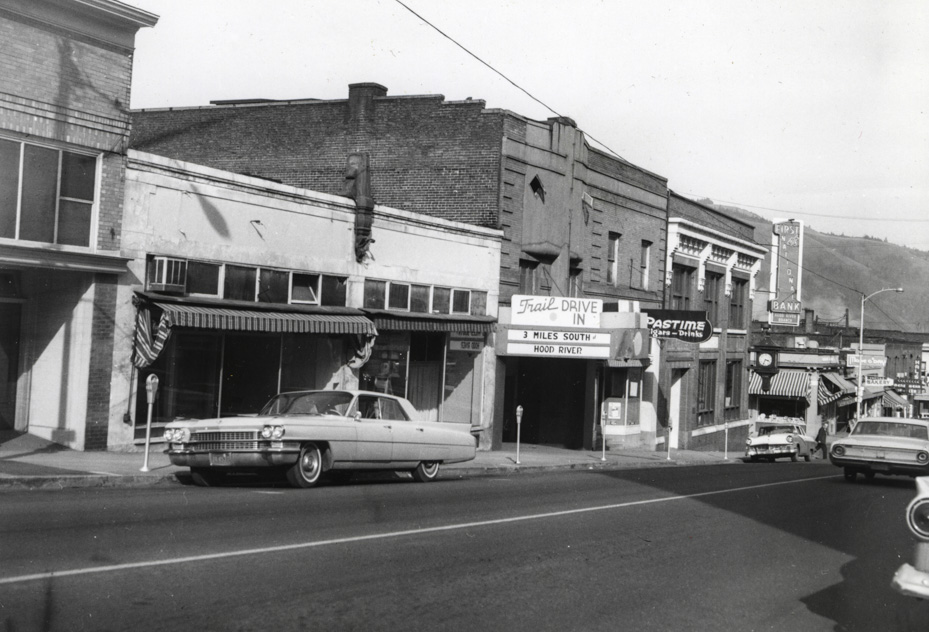 Oak Street, 1964