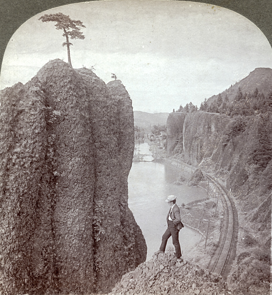 Pillars of Hercules, 1904