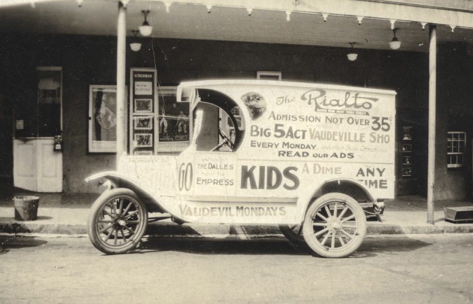Rialto Promo Truck