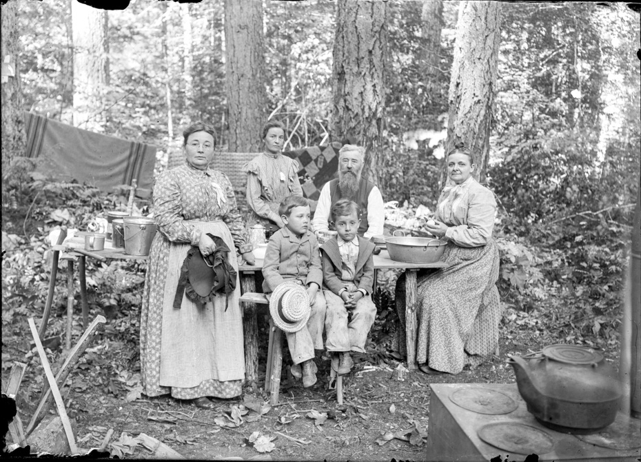 Camping Laraway Style