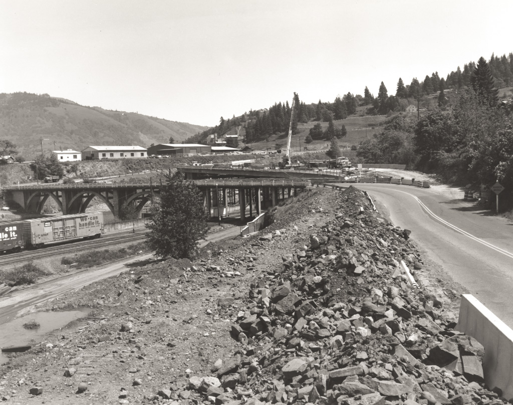 Old Bridge/ New Bridge