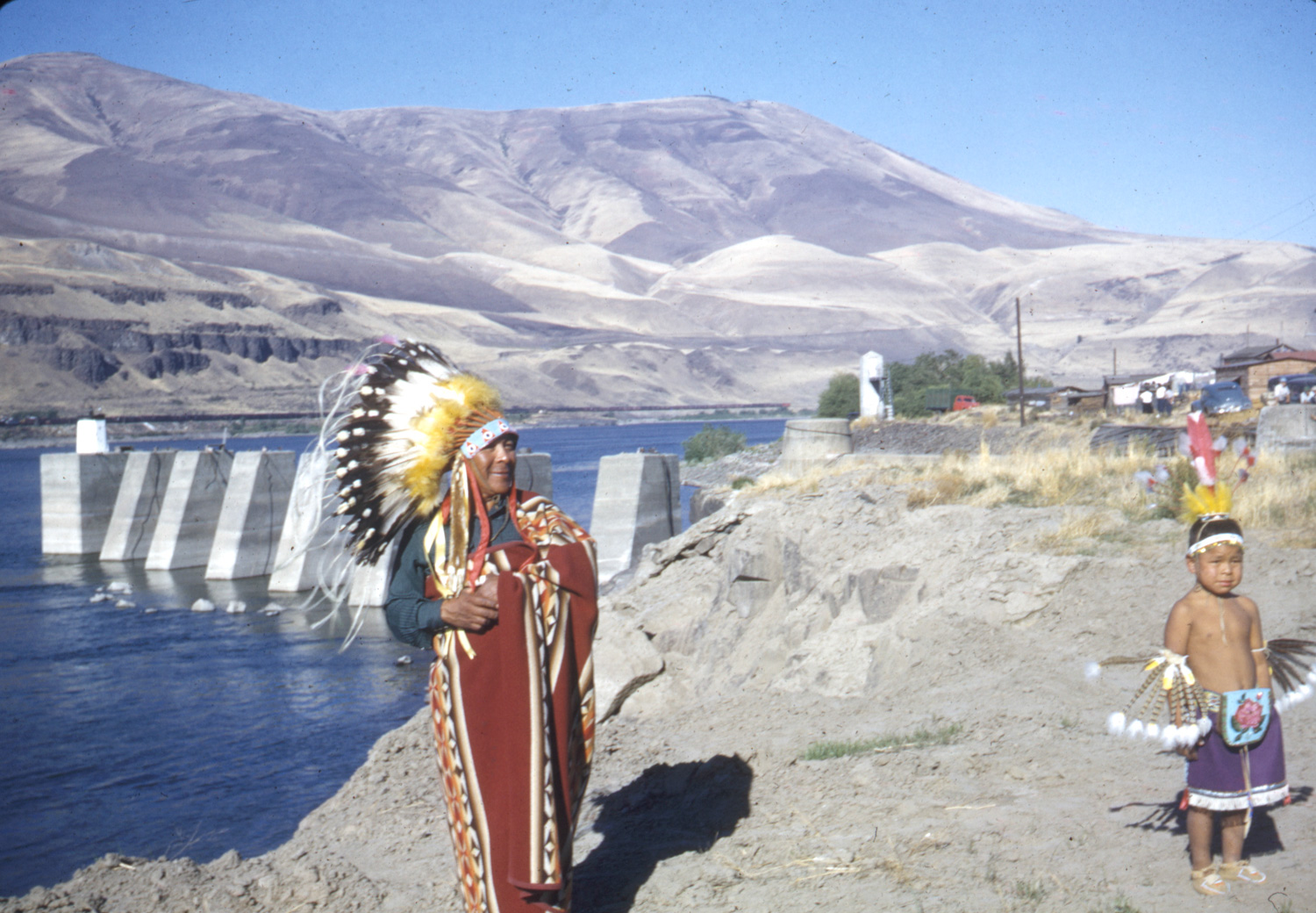 1952