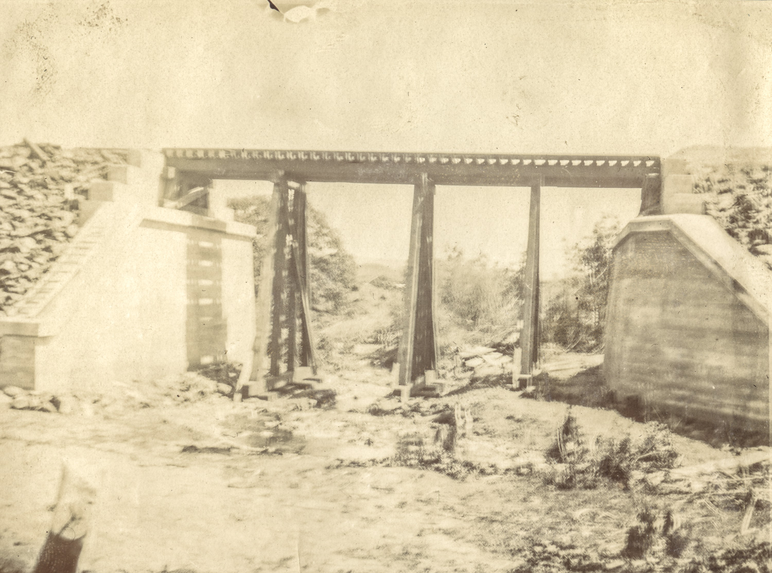 Chenoweth Creek Bridge