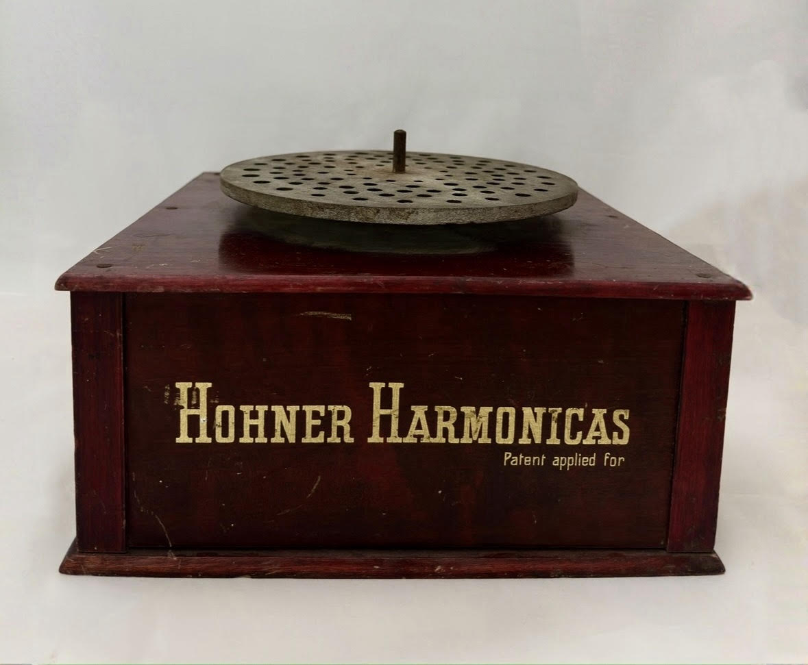 Spin the Harmonica