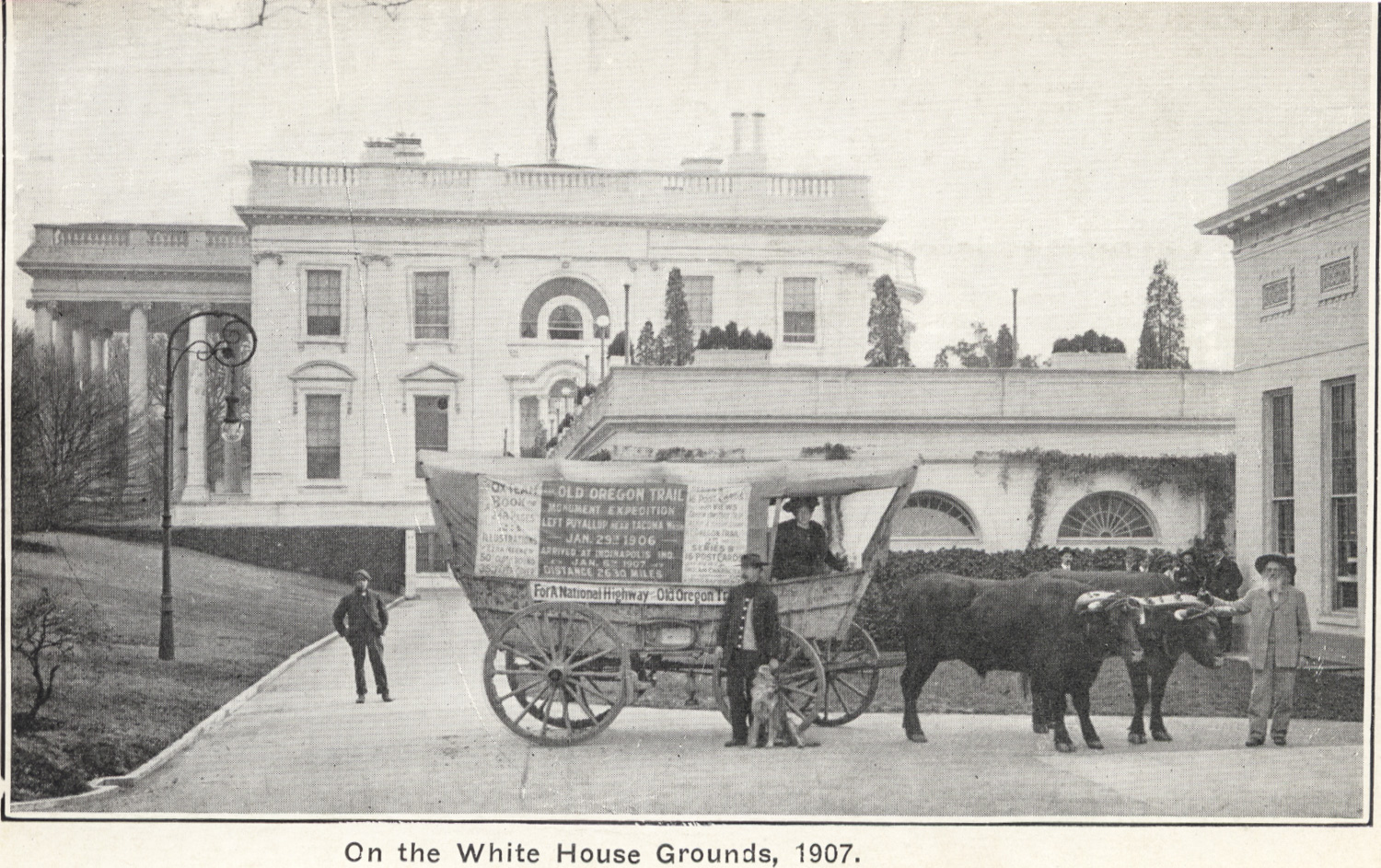 “On the White House Grounds, 1907”
